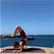 Soy una apasionada del Yoga y del movimiento, con más de 10 años de experiencia te ayudo a ser tu mejor versión